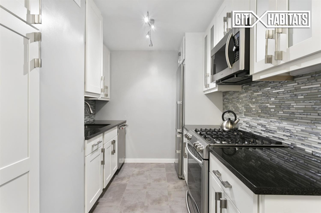 Foto del edificio - First Avenue Owners