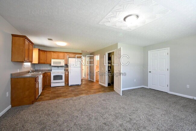 Foto del edificio - 306 Keeneland Dr