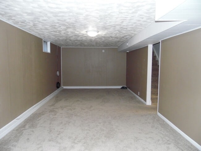 Building Photo - 7001 Windsor Blvd