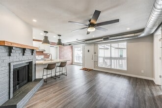 Building Photo - 1500 Bay Area Blvd