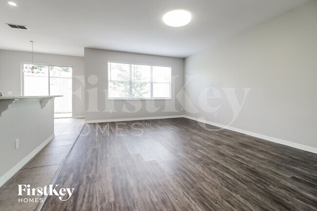 Foto del edificio - 2796 Grassmoor Loop