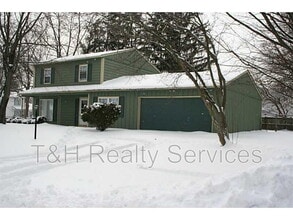 Building Photo - 3644 Celtic Dr