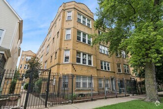 Building Photo - 3555 W Lyndale St