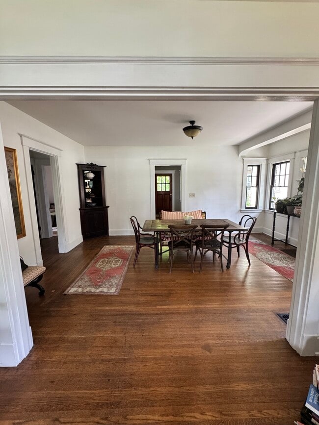 Photo - 45 Hartweg Ave House