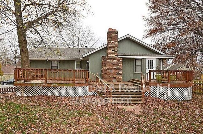 Foto del edificio - 1524 NE 99th St