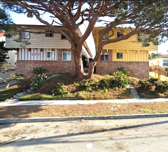 Building Photo - 230 N Juanita Ave