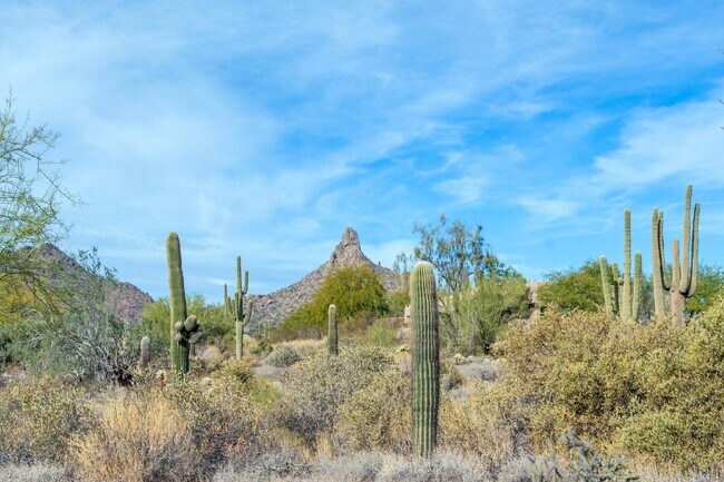 Building Photo - 10326 E Buckskin Trail