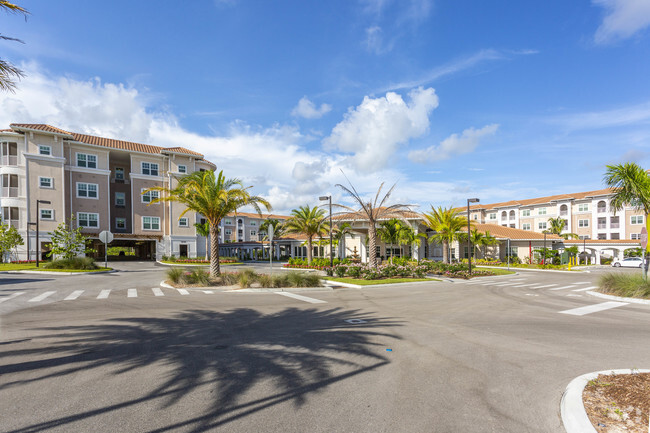 Building Photo - Diamond Oaks Village