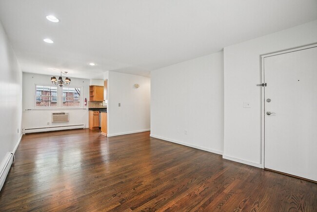 Foto del edificio - 39 Harrison Ave
