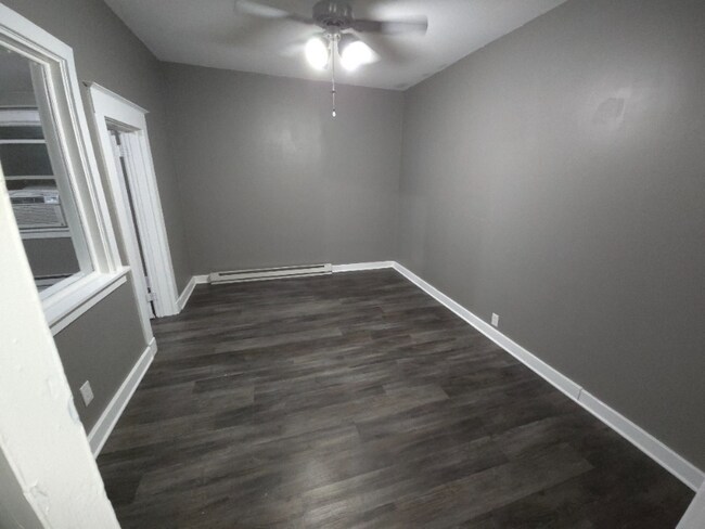 Foto del edificio - 3603 Waukegan Rd