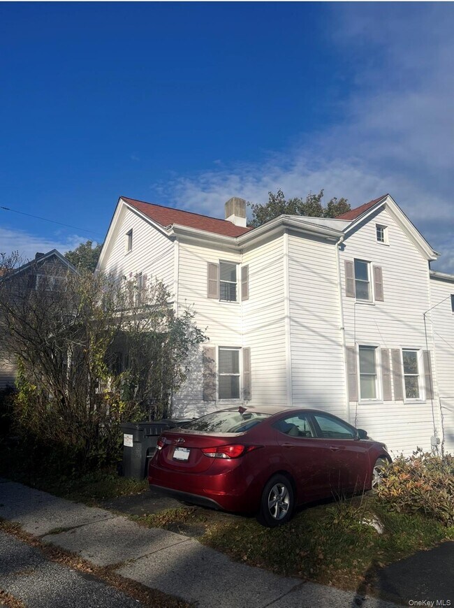 Building Photo - 57 Capron St