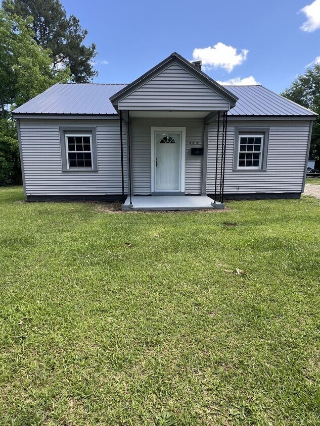 Foto principal - 309 Georgia Ave