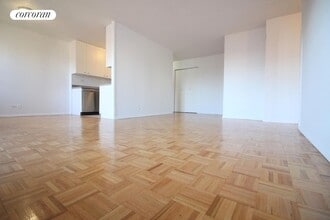 Building Photo - 175 W 90th St