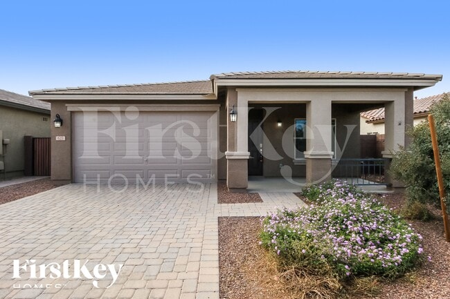 Building Photo - 625 W Mangrove Rd