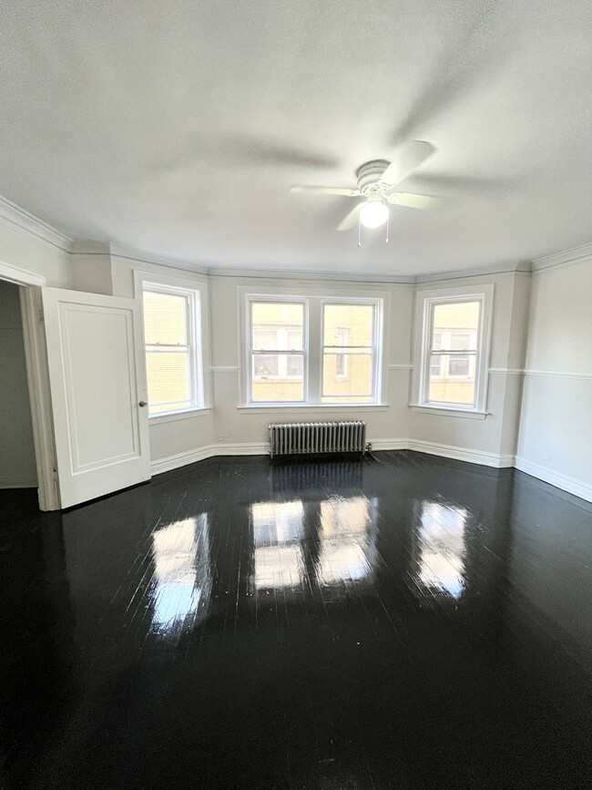 Foto del edificio - 4126 W 24th Pl