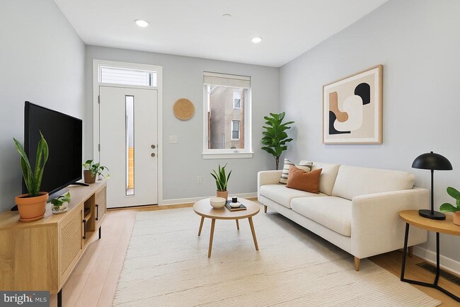 Foto del edificio - 2548 Arcadia St