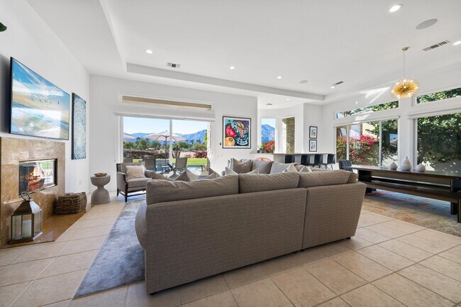 Foto del edificio - 81725 Tiburon Dr