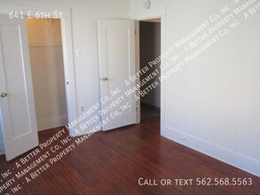 Building Photo - 641 E 6th St