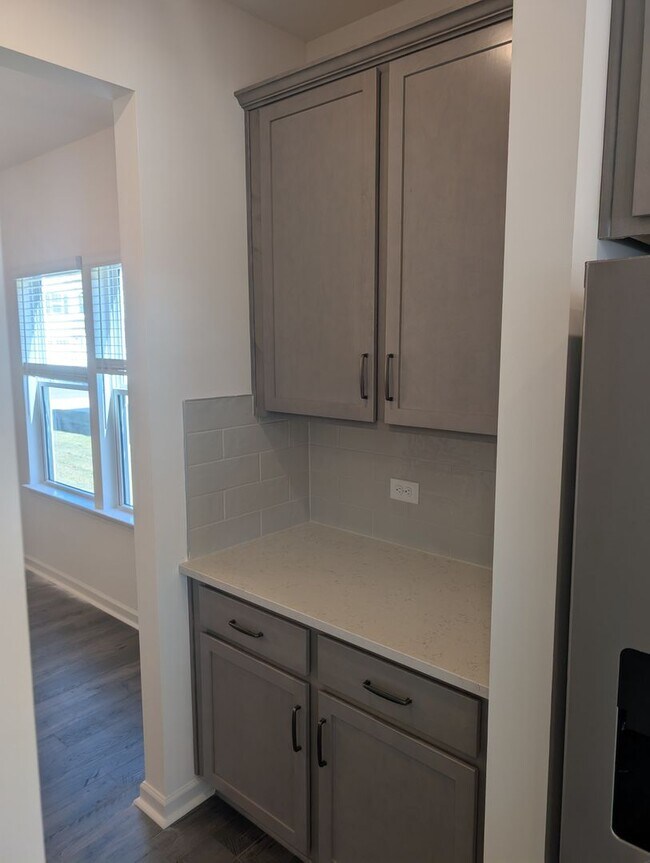 Building Photo - NEW 4BD/3BTH HOUSE- STONEBRIDGE FAIRWAYS COMMUNITY- Golf Course View- AVAILABLE NOW!