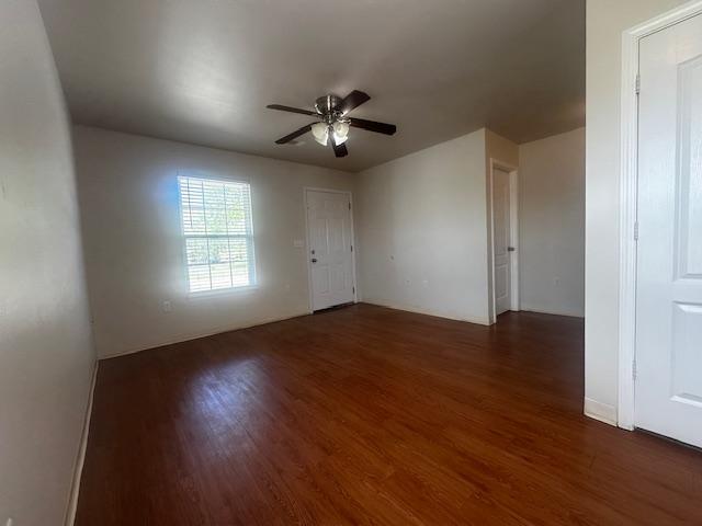 Foto del edificio - 312 S Cemetary St