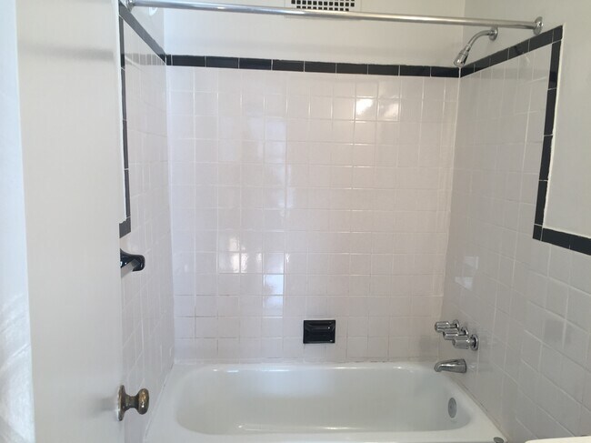 Foto del edificio - 551 W 148th St