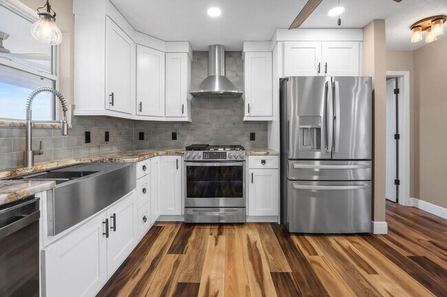 Foto del edificio - 1228 Carvello Dr