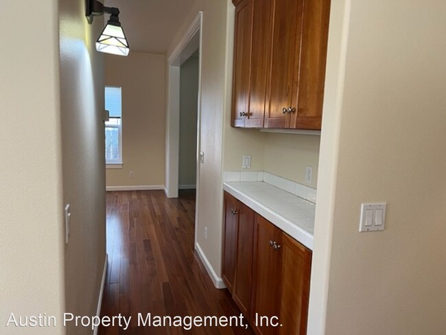 Foto del edificio - 4 br, 2.5 bath House - 21337 Oakview Drive