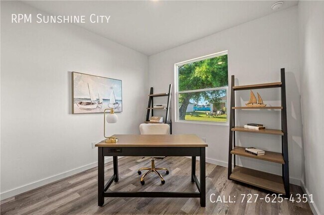 Foto del edificio - 402 NW 7th Ave