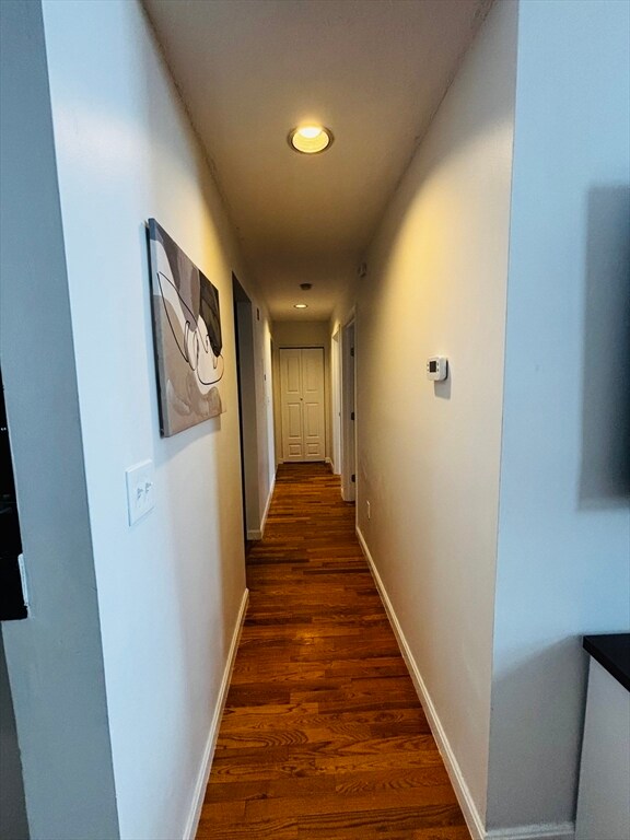 Building Photo - 60 Gibson St