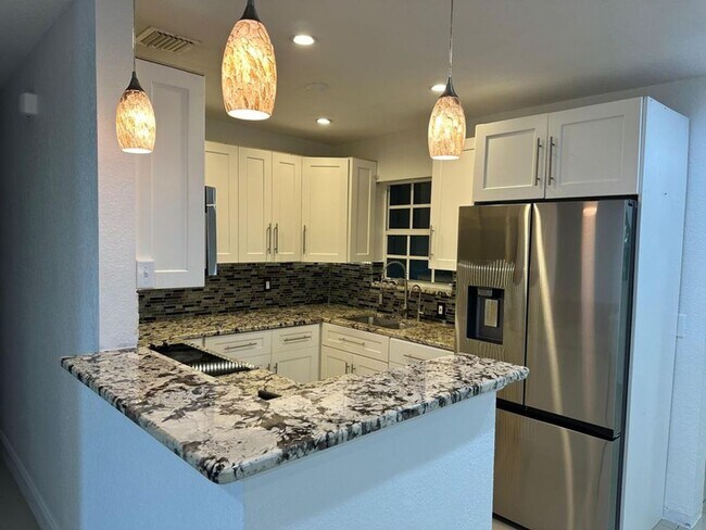 Foto del edificio - 104 NE 16th Ave