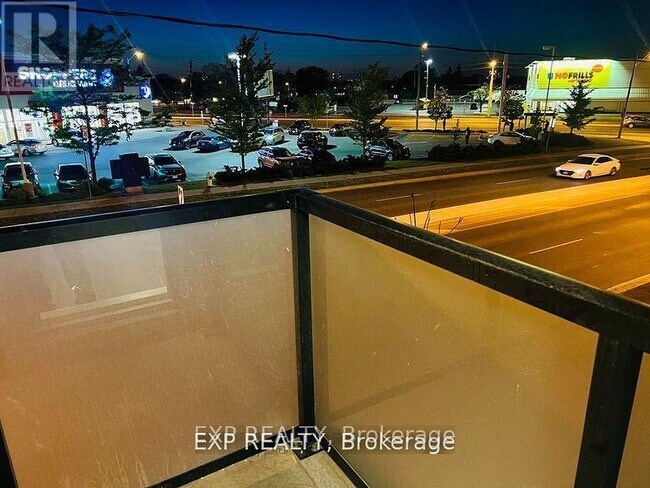 Photo du bâtiment - 1081 Danforth Rd