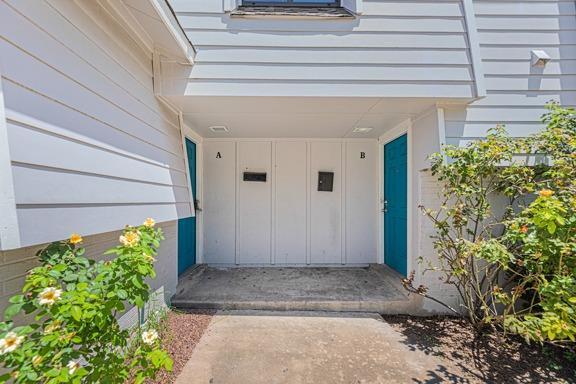 Foto del edificio - 8524 Dryfield Dr