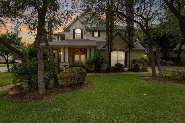 Building Photo - 1442 River Forest Dr