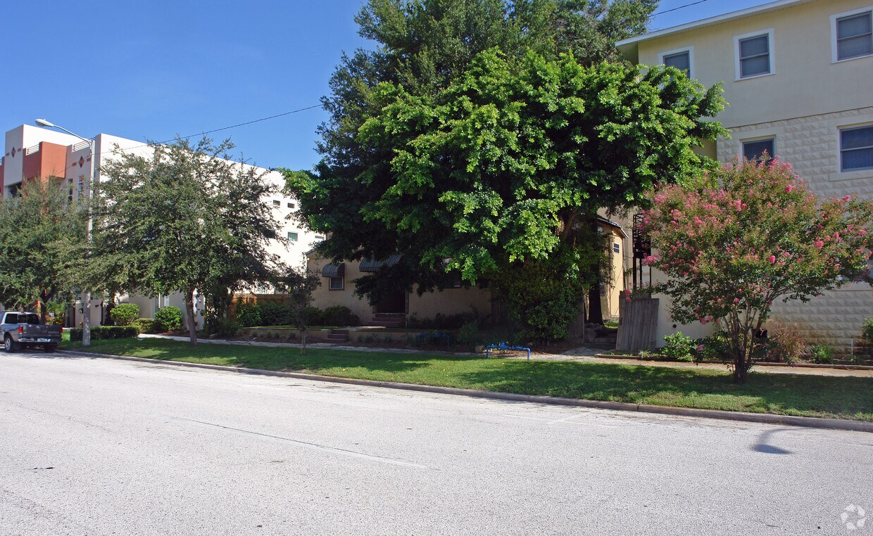 Foto del edificio - The Haynes