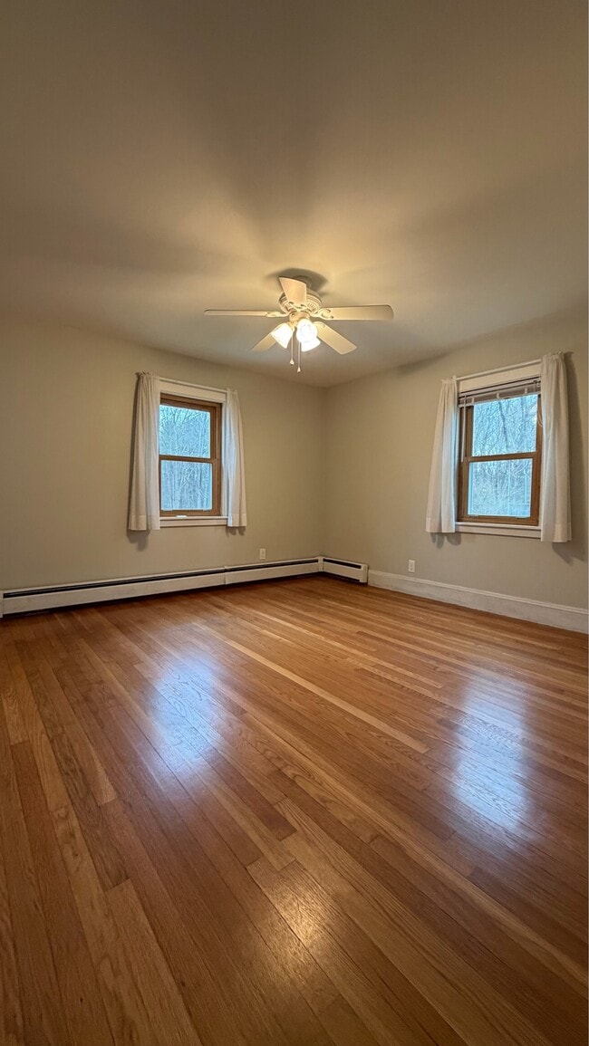 Building Photo - 26 Pine Rd