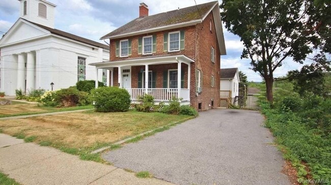 Building Photo - 40 Broad St