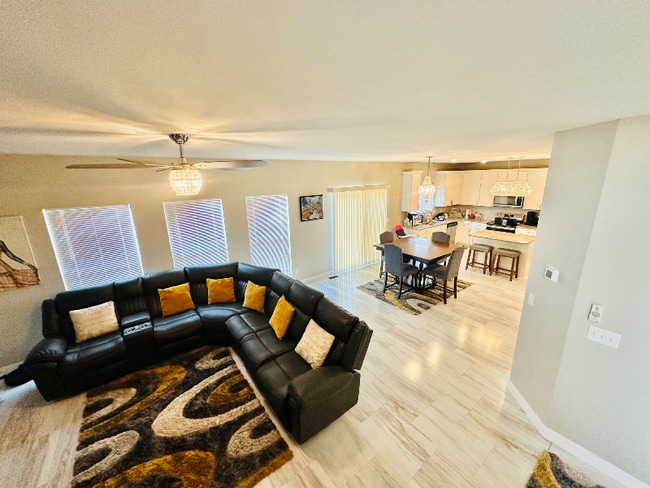 Building Photo - 100 Grand Vista Ct