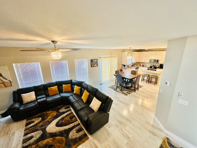 Foto del edificio - 100 Grand Vista Ct