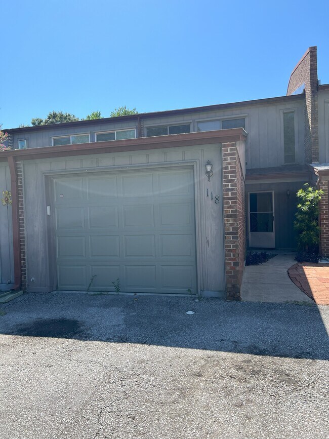 Foto del edificio - 118 Opp Blvd NE