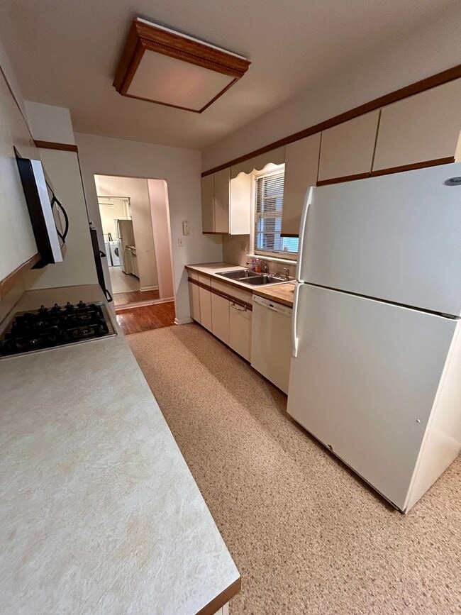 Foto del edificio - 3 Bed 2 Bath Ranch Home In Lancaster