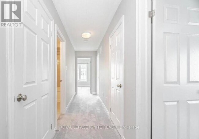 Photo du bâtiment - 113 Hartley Ave.