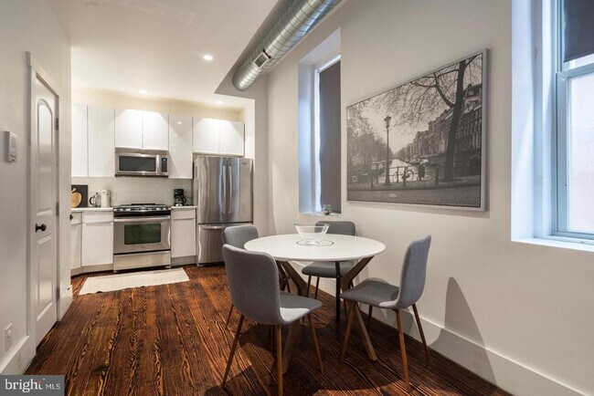 Foto del edificio - 126 N 3rd St