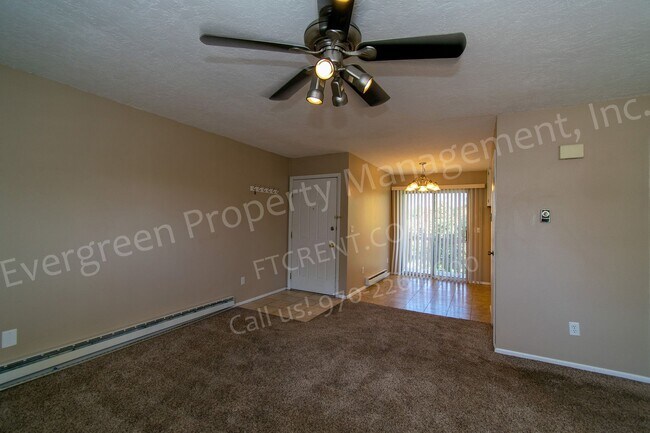 Foto del edificio - Great 2 bed 1 bath Condo in a Great Location!