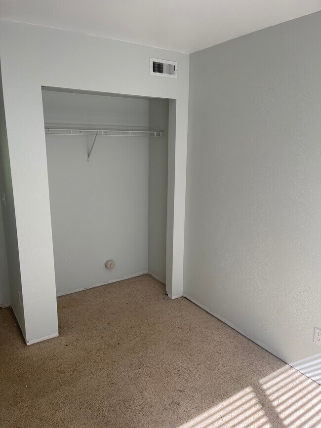 Building Photo - 12908 219th Ave E