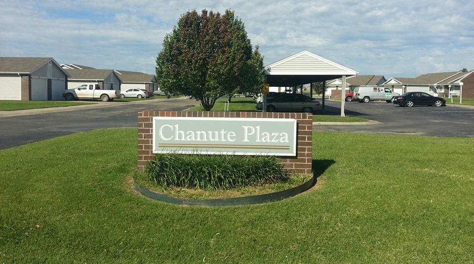 Foto principal - Chanute Plaza Apartments