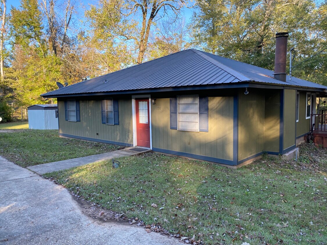 258 Hurricane Creek Rd, Downsville, LA 71234 House Rental in