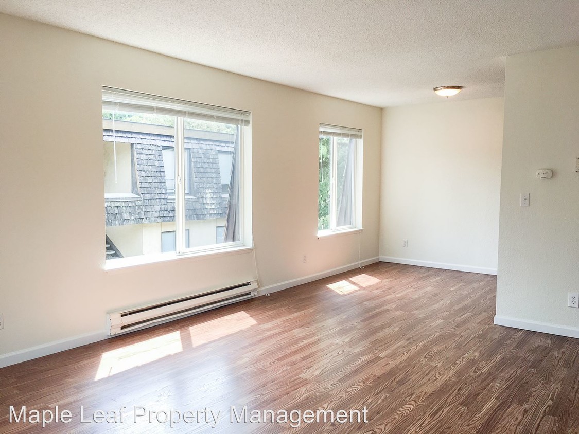 Foto principal - 8620 26th Ave SW