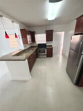 Building Photo - 2176 SW 4th St