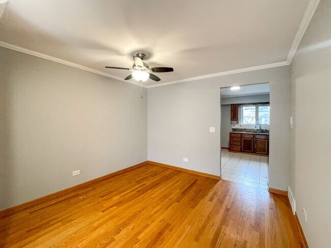 Building Photo - 8423 W Gregory St