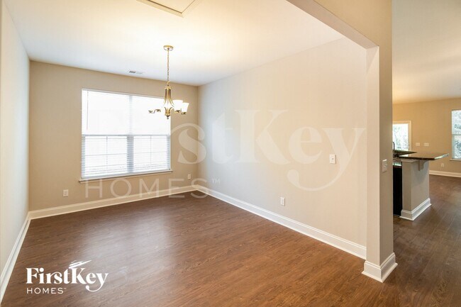Foto del edificio - 107 Springbank Ct